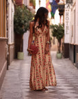Robe longue Pénélope beige, fleurs rouges et lurex doré (vue 7)