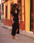 Robe Gaby noire manches courtes col V effet cache cœur