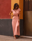 Robe femme rose asymétrique à fente manches courtes Roma (vue 6)