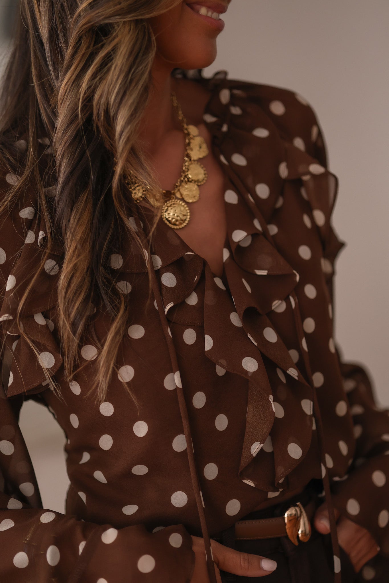 Blouse Maja à pois marron