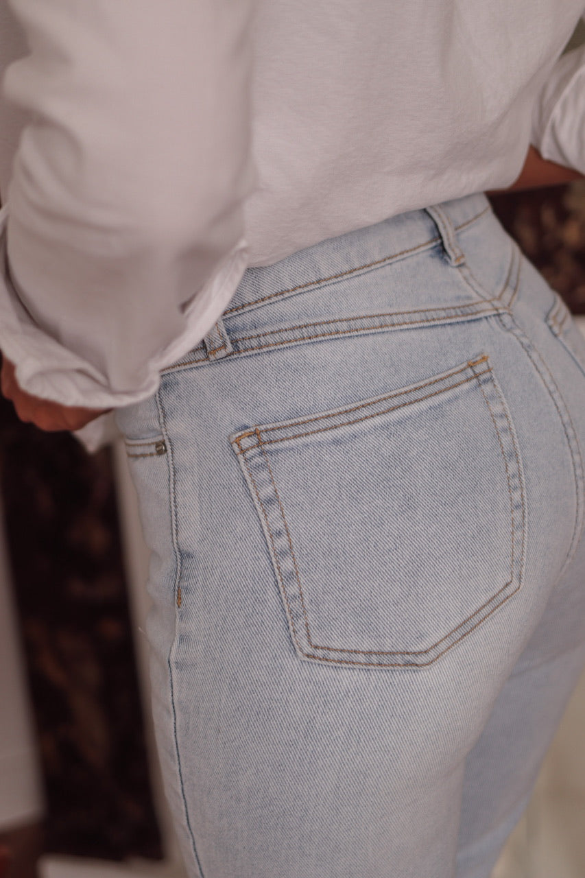 Jean Lois light indigo