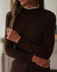 Pull Rachel marron