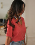 Tee-shirt Miane terracotta col V manches courtes