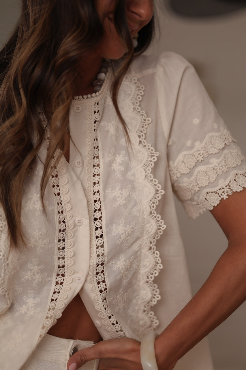 Blouse Alona beige