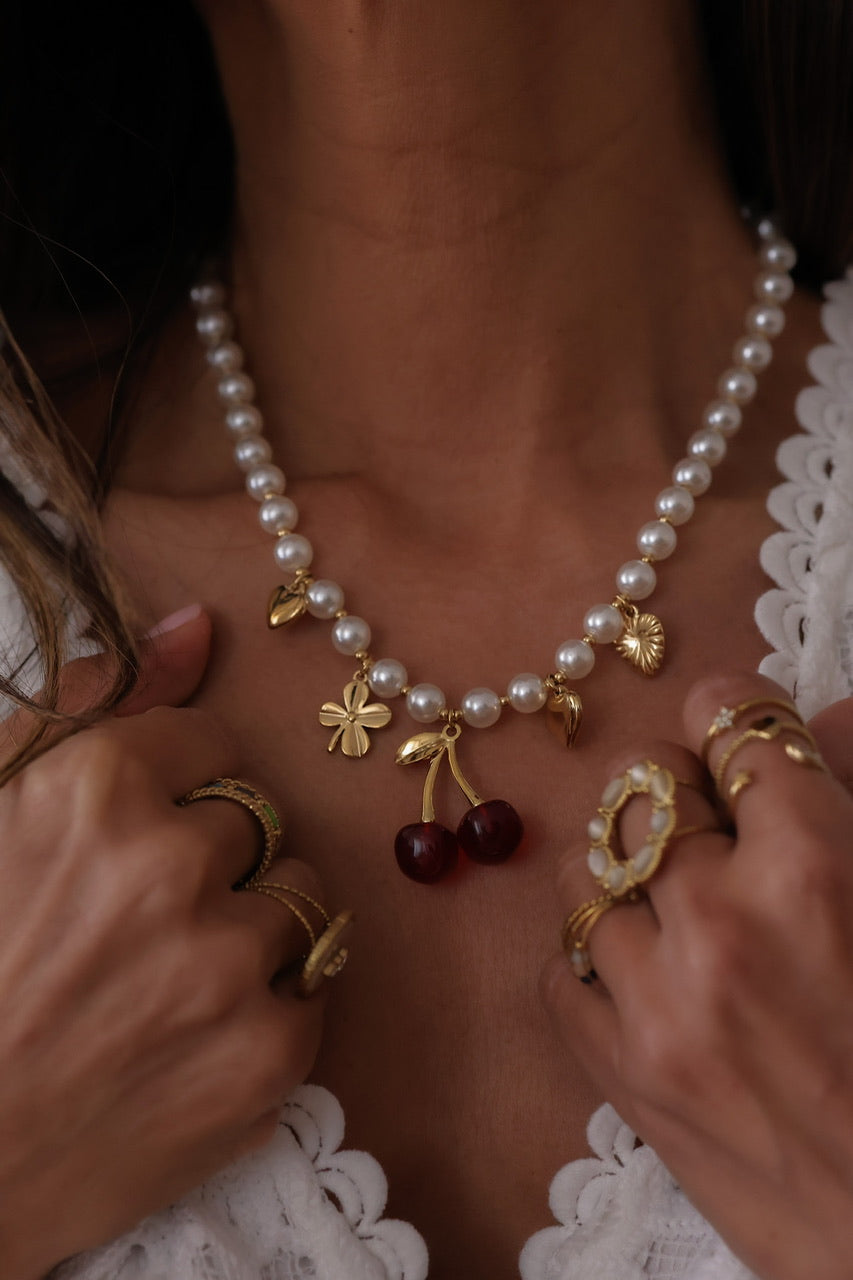 Collier Cerise