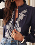Blouse Monica brodée bleu marine