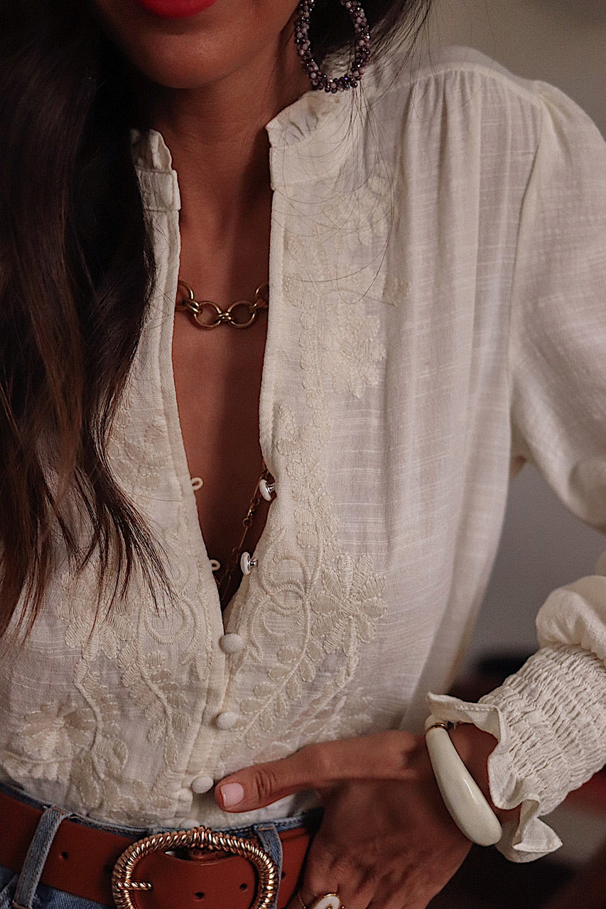 Blouse Monica brodée écru