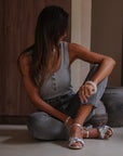 Top Indra gris