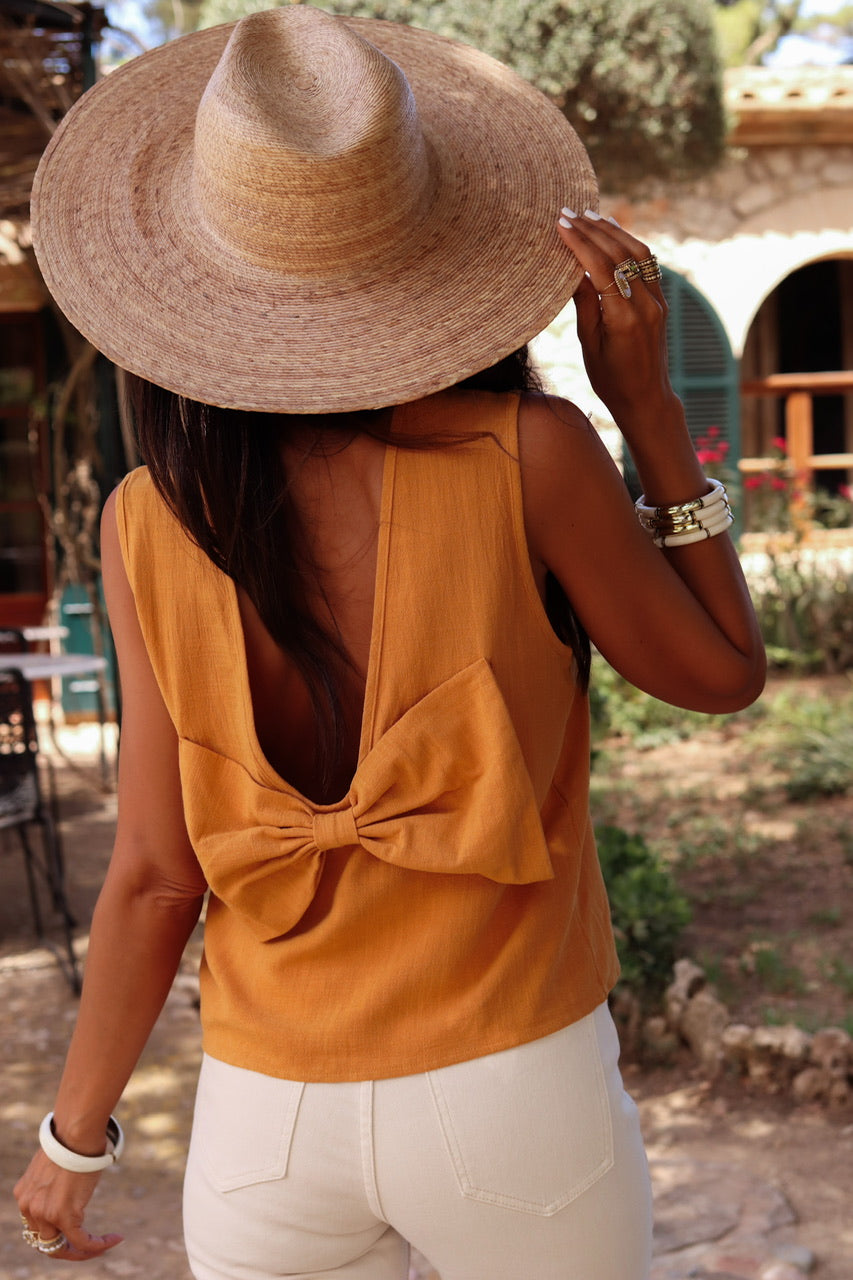 Top Jelena jaune