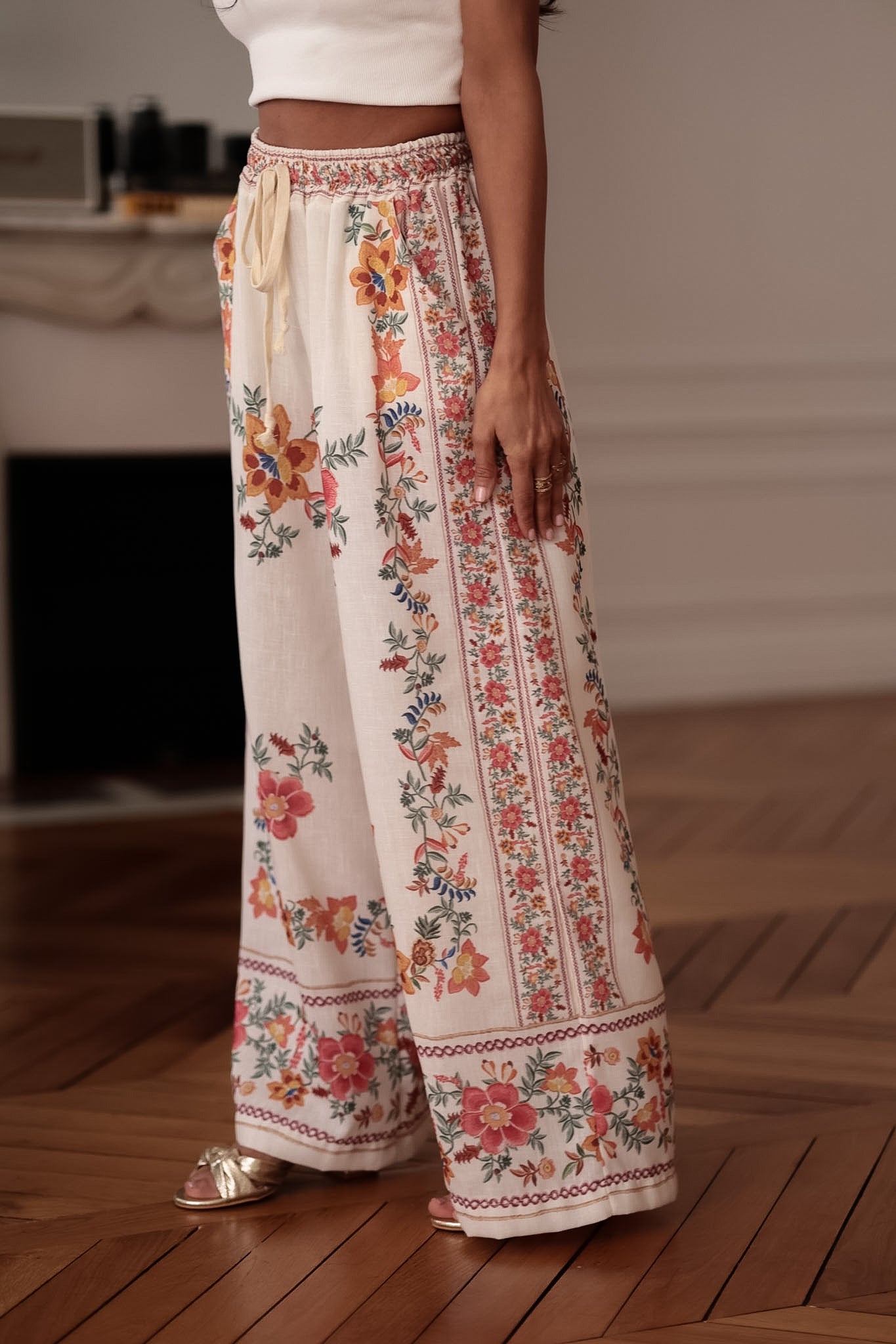 Pantalon femme écru imprimé fluide taille élastique Diva (vue 7)