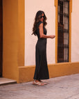 Robe femme noire asymétrique à fente manches courtes Roma (vue 2)