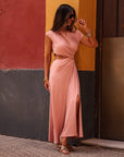 Robe femme rose asymétrique à fente manches courtes Roma (vue 3)