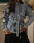 Veste en jean femme bleue ceinturée coupe ajustée tendance (vue 6)