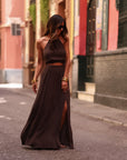 Ensemble Diane chocolat, jupe longue et top dos nu doré (vue 2)