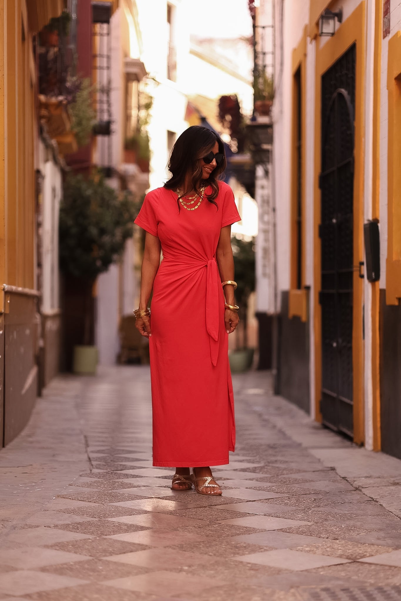 Robe longue Cléo rouge à nouer à la taille (vue 7)