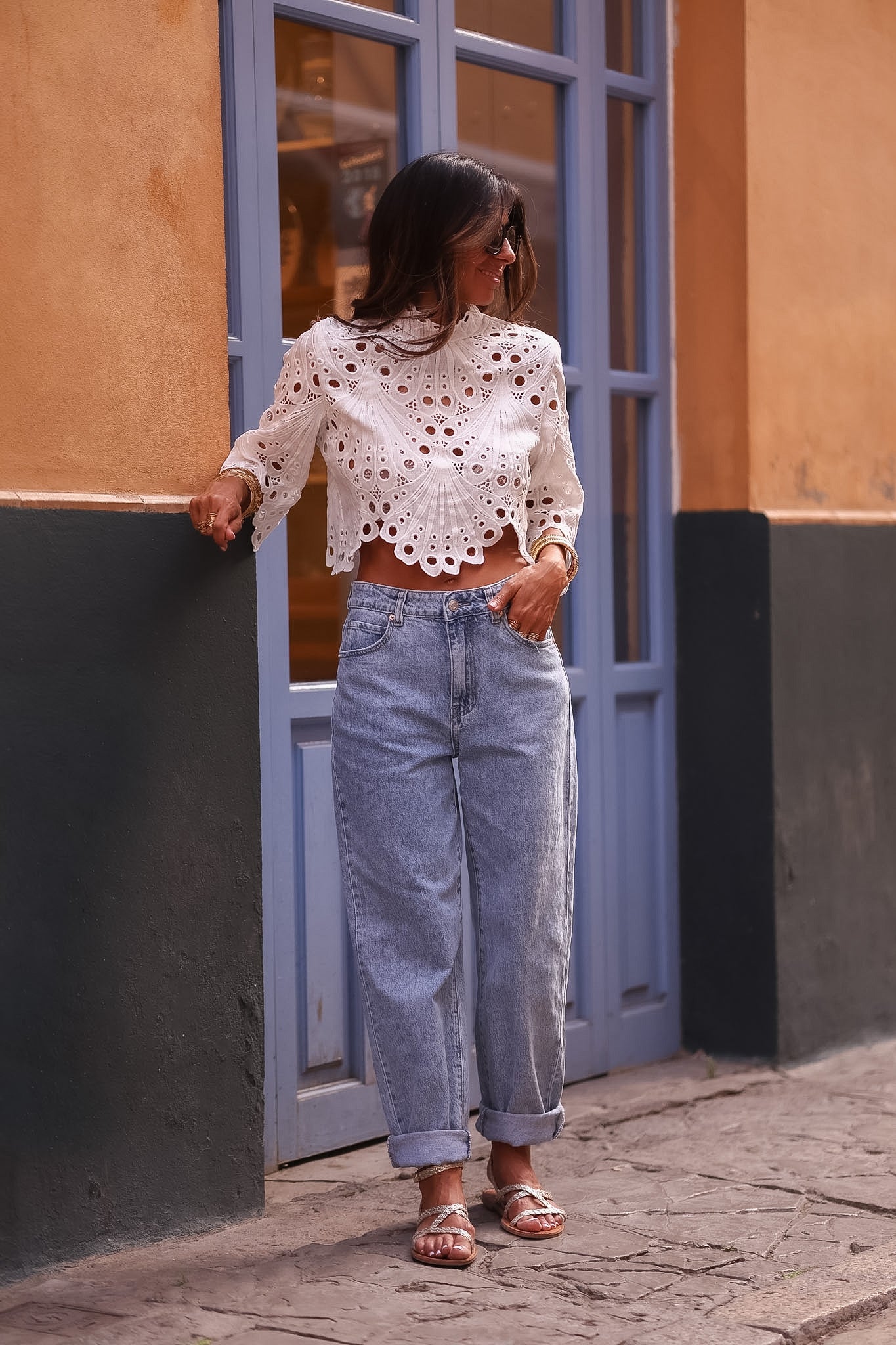 Jean femme bleu clair coupe mom taille mi-haute avec revers Octave