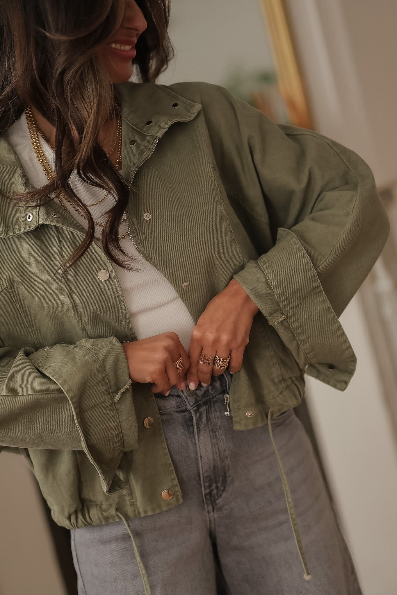 Veste femme kaki en jean coton zip casual – coupe courte (vue 7)