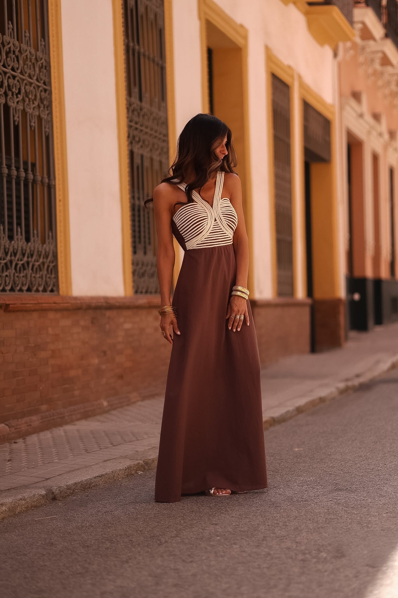 Robe longue Calypso chocolat, bustier en cordes tressées (vue 6)