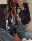 Blouse Monica brodée bleu marine