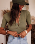 Top Andie kaki