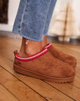 Chaussons Azel camel et rouge