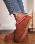Chaussons Azel camel et rouge