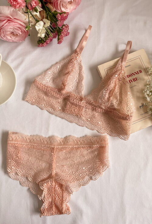 Ensemble Lou rose