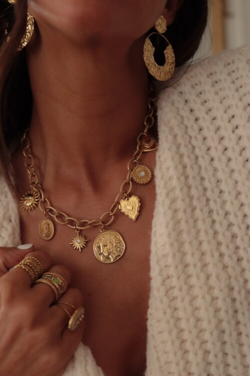 Collier Pally